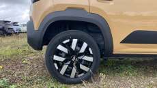 Dacia Spring 27kWh Expression 65 48kW 5dr Auto Electric Hatchback